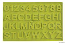 Silikonform für Zahlen und Buchstaben aus Schokolade
