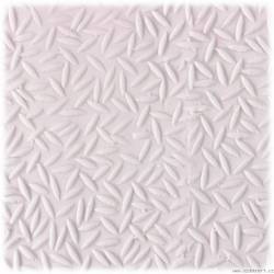 Teigrolle mit Punkten