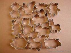 Ausstecher-Satz mit 12 Stück