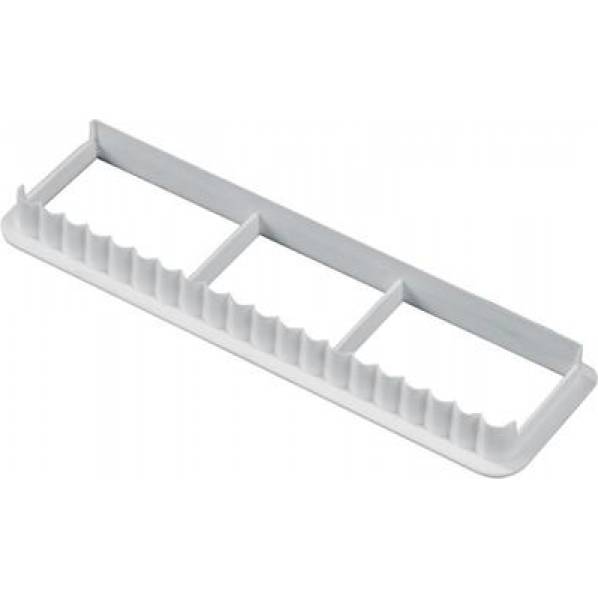 Tortendekoration mit Rüschen-Ausstecher