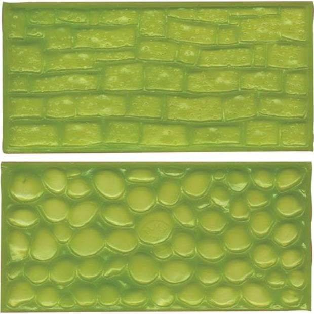 Strukturelle Blocksteinmauer und Kieselsteine