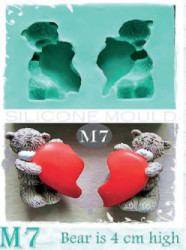 Silikonform mit Teddybären und halbem Herz