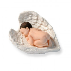 Baby mit Engelsflügeln