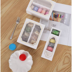 Schachtel für Makronen weiß mit Goldrahmen 15,5 x 6,5 x 5,2 cm (für 5 Stück)