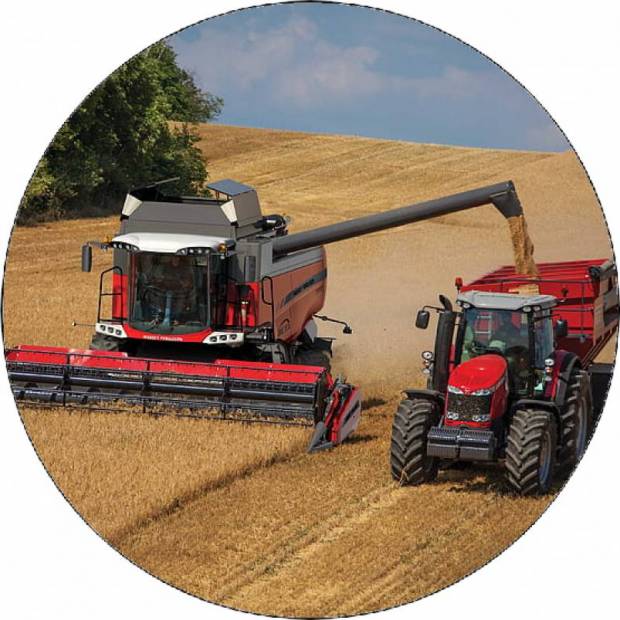 Erntemaschine für essbares Papier auf dem Feld mit Traktor 19,5 cm