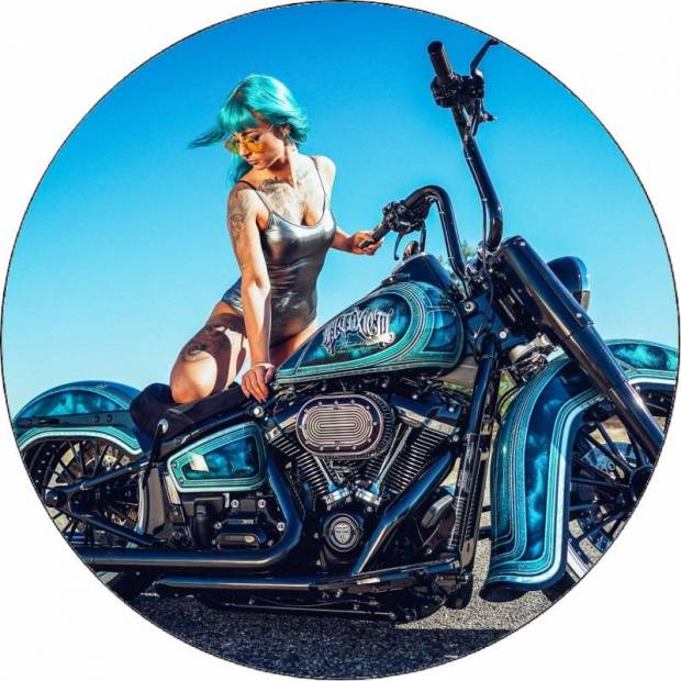 Essbares Papiermädchen auf Harley Davidson 19,5 cm